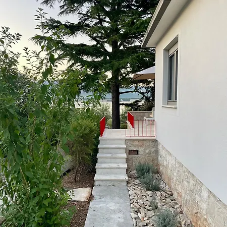 Вилла Cedrus House - New Prestige Трогир